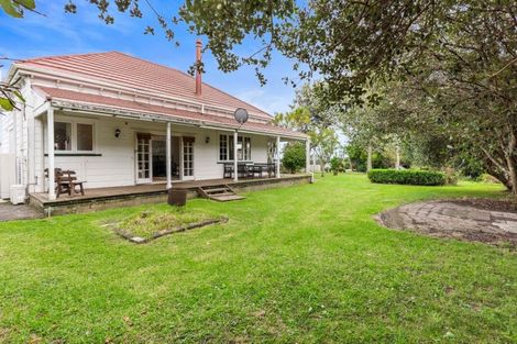 Photo of property in 1 Mill Road, Helensville, 0800