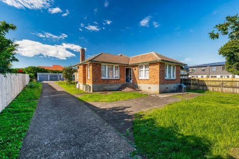 Photo of property in 66 Walmsley Road, Favona, Auckland, 2024