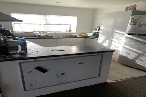 Photo of property in 4 Volta Place, Clendon Park, Auckland, 2103