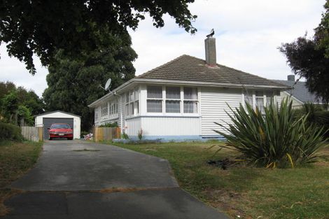 Photo of property in 17 Roche Avenue, Upper Riccarton, Christchurch, 8041