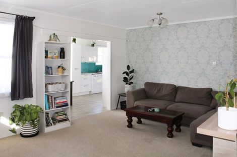 Photo of property in 4 Hamlet Street, Dannevirke, 4930