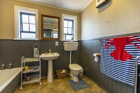 Photo of property in 12 Savage Crescent, Waipukurau, 4200