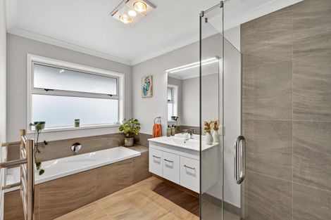 Photo of property in 1 Te Ara Matipou, Frimley, Hastings, 4120