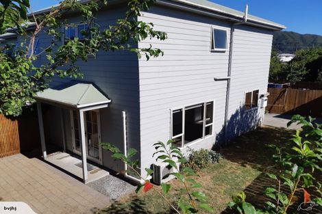 Photo of property in 8 Waldie Grove, Avalon, Lower Hutt, 5011