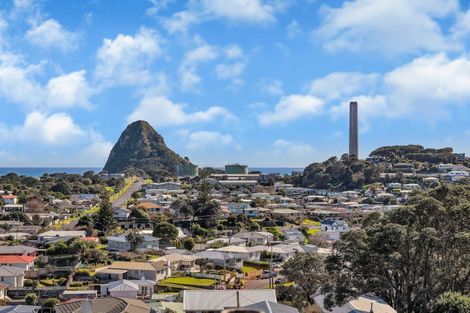 Photo of property in 15a Crownhill Street, Spotswood, New Plymouth, 4310