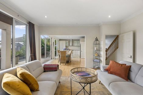 Photo of property in 5 Houhere Close, Albany, Auckland, 0632