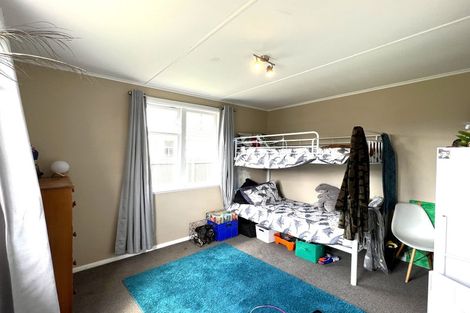 Photo of property in 1 Mchardie Street, Trentham, Upper Hutt, 5018