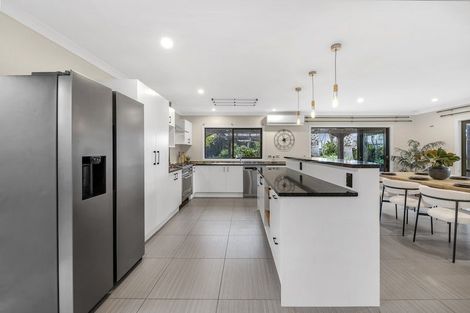 Photo of property in 22 Tui Brae, Beachlands, Auckland, 2018