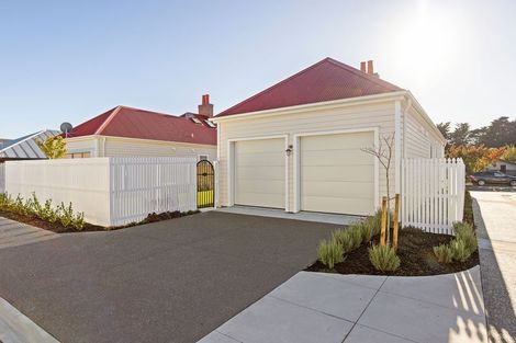 Photo of property in 7a Waitikiri Drive, Parklands, Christchurch, 8083