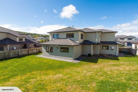 Photo of property in 4 Moston Grove, Churton Park, Wellington, 6037