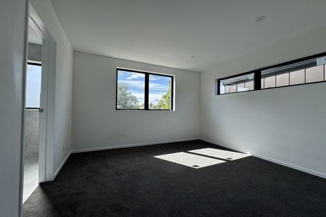 Photo of property in 12 Peara Place, Henderson, Auckland, 0610