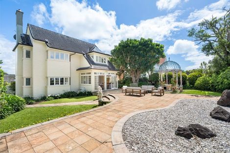 Photo of property in 7 Marine Terrace, Bayswater, Auckland, 0622