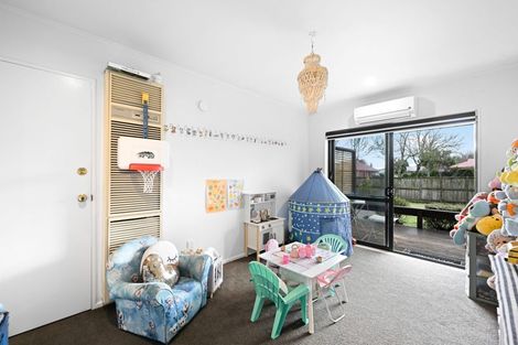 Photo of property in 27 Halcione Close, Flagstaff, Hamilton, 3210