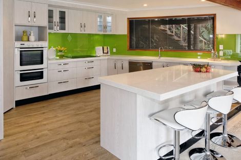 Photo of property in 201 Shaw Road, Titirangi, Auckland, 0604