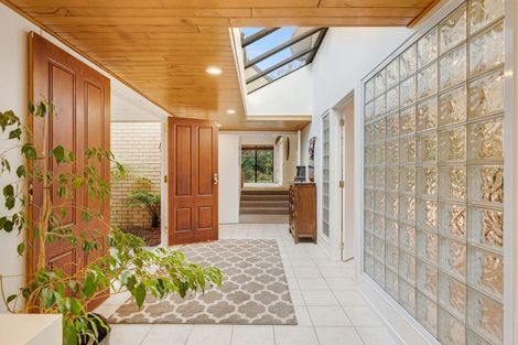 Photo of property in 151 Taupaki Road, Taupaki, Henderson, 0782