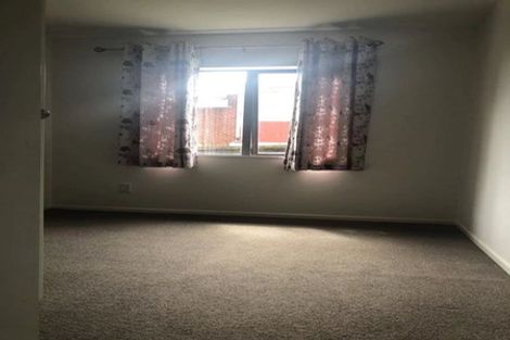 Photo of property in 44 Miro Street, New Lynn, Auckland, 0600