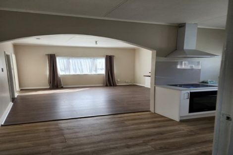 Photo of property in 76 Manuka Street, Castlecliff, Whanganui, 4501