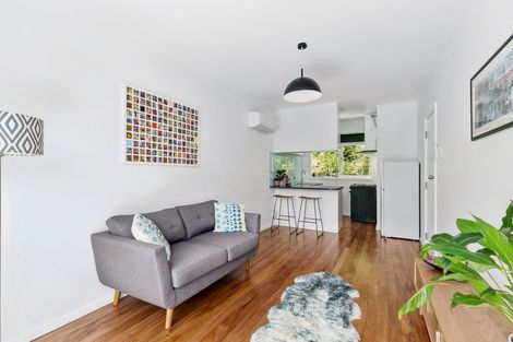 Photo of property in 85u3 Warwick Street, Wilton, Wellington, 6012