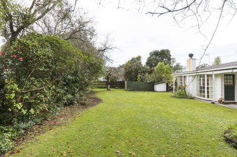 Photo of property in 40 Clifton Terrace, Fitzherbert, Palmerston North, 4410