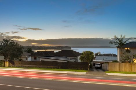 Photo of property in 935 Whangaparaoa Road, Manly, Whangaparaoa, 0930
