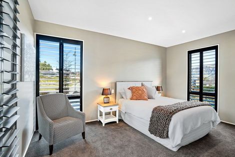 Photo of property in 25 Forest Heights, Wanaka, 9305