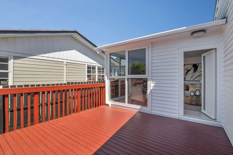 Photo of property in 1b Glynnbrooke Street, Te Atatu South, Auckland, 0610