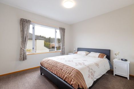 Photo of property in 2 Millcroft Place, Parklands, Christchurch, 8083