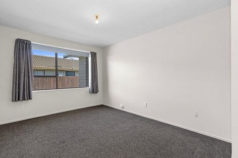 Photo of property in 32 Greenock Street, Redwood, Christchurch, 8051