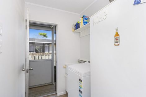 Photo of property in 1313 Papamoa Beach Road, Papamoa Beach, Papamoa, 3118
