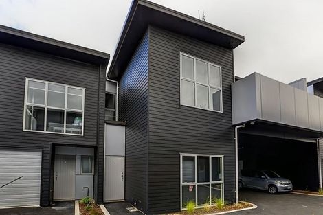Photo of property in 100u5 Knighton Road, Hillcrest, Hamilton, 3216