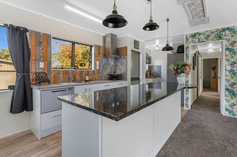 Photo of property in 3 Augustus Earle Place, Pukehangi, Rotorua, 3015