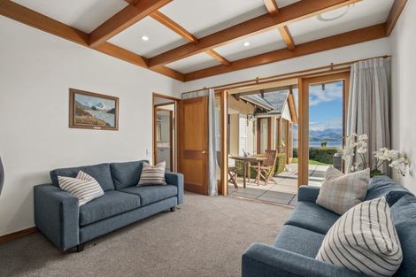 Photo of property in 186 Beacon Point Road, Wanaka, 9305