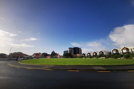 Photo of property in 8 Marlborough Crescent, Hobsonville, Auckland, 0616