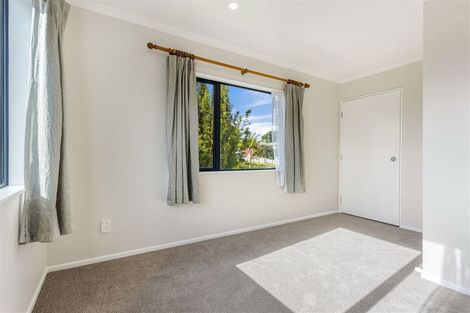 Photo of property in 28 Mili Way, Ranui, Auckland, 0612