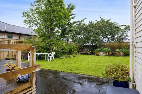 Photo of property in 10 Morrissey Street, Hawera, 4610