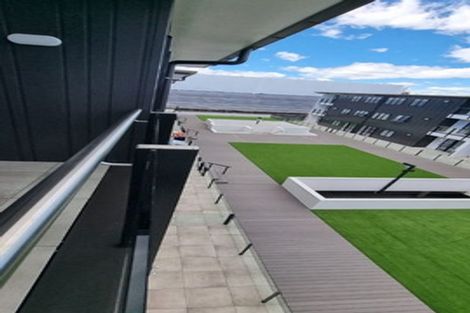 Photo of property in 18/11 Carlos Drive, Flat Bush, Auckland, 2016