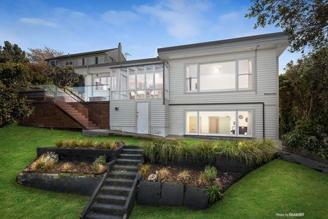 Photo of property in 15b Waru Street, Khandallah, Wellington, 6035