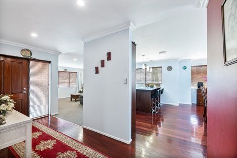 Photo of property in 3 Hornsey Avenue, Henderson, Auckland, 0612