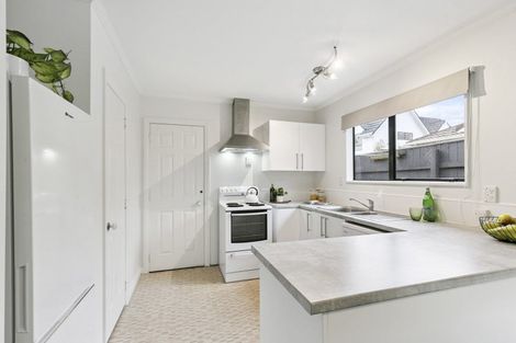 Photo of property in 51 Satara Crescent, Khandallah, Wellington, 6035