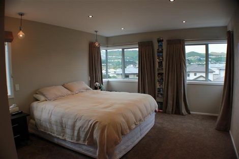 Photo of property in 3 Cresswell Place, Johnsonville, Wellington, 6037