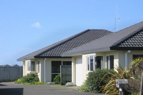 Photo of property in 39 Sandhurst Drive, Papamoa Beach, Papamoa, 3118