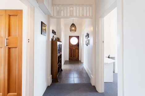 Photo of property in 33 Ings Avenue, Saint Clair, Dunedin, 9012