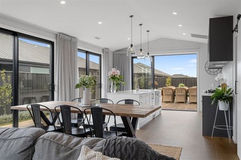 Photo of property in 11 Grimwood Street, Woodend, 7610