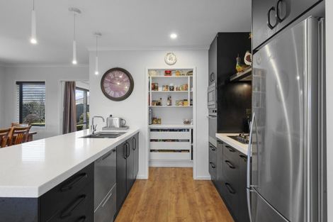 Photo of property in 36 Luxembourg Crescent, Halswell, Christchurch, 8025