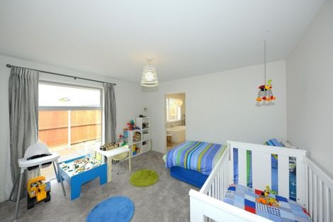 Photo of property in 11 Foxton Drive, Kaiapoi, 7630