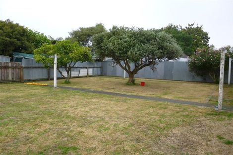 Photo of property in 39 Saint Annes Street, Levin, 5510