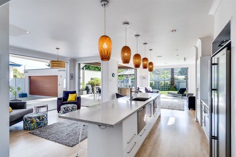 Photo of property in 43 Sanders Avenue, Marewa, Napier, 4110