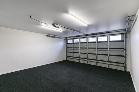 Photo of property in 29a Thurleigh Grove, Karori, Wellington, 6012