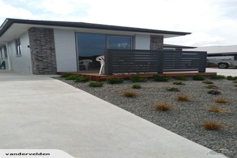 Photo of property in 87 Kupe Drive, Whitianga, 3510