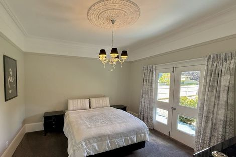 Photo of property in 25 Rhodes Street, Waimate, 7924